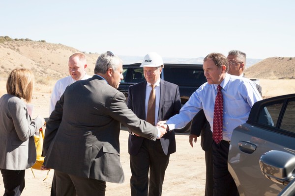 Utah Governor Gary Herbert Tours MCW Plant.