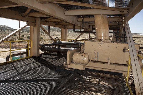 Utah Governor Gary Herbert Tours MCW Plant.